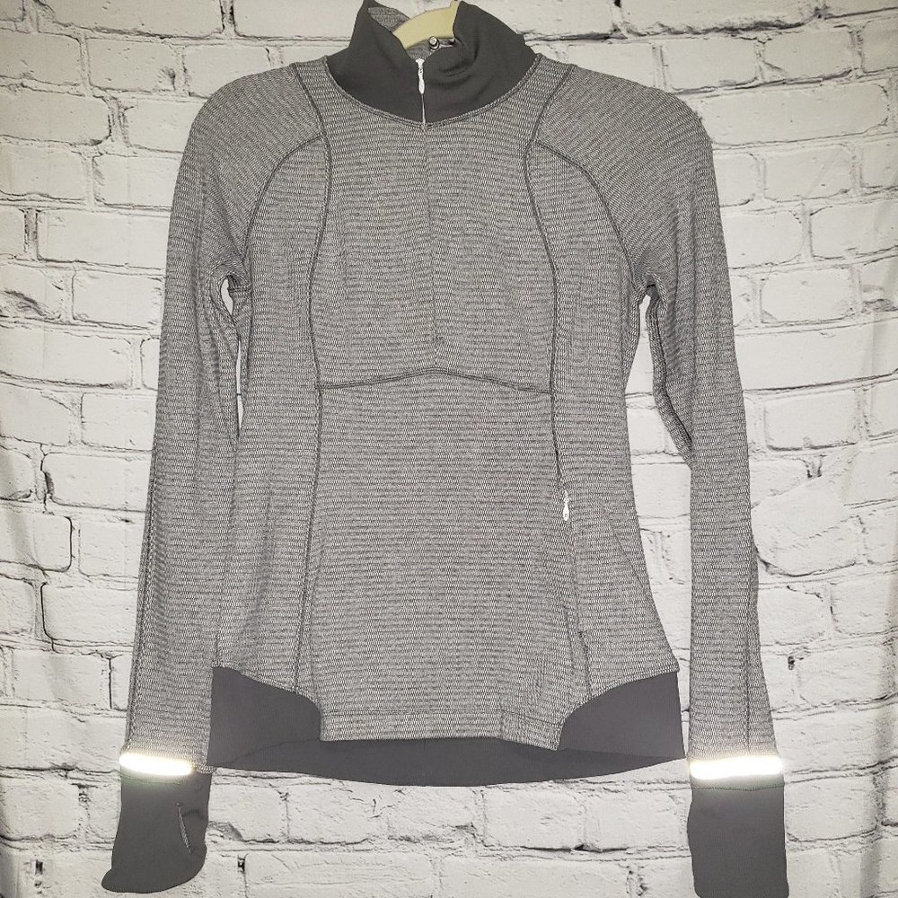 Lululemon Runderful 1/2 Zip - Picture 8 of 12